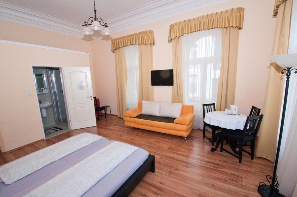 Hotel K+T Boardinghouse Viena Habitación foto